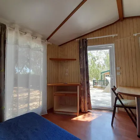 Paradise Challets And Camping