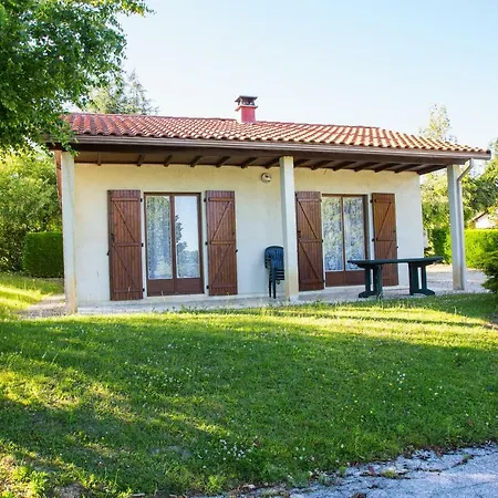 Campsite Paradise Challets And Camping Sarrecave