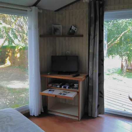 Paradise Challets And Camping Kemping *